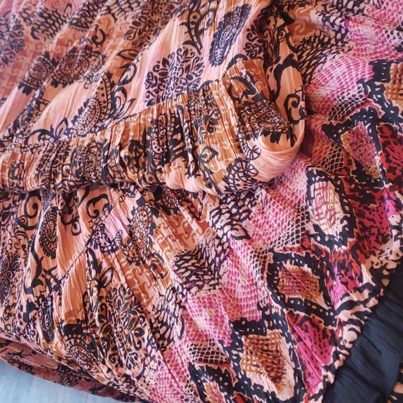 Dressbarn boho maxi crinkle skirt pinks and oranges - Picture 6 of 6